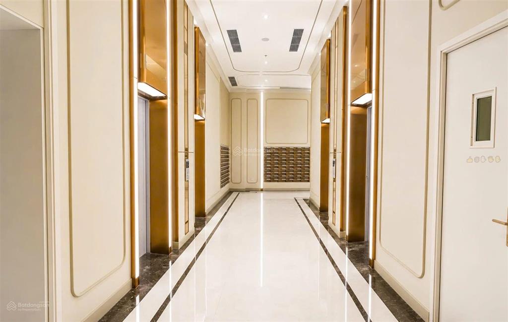 Mình bán nhanh căn hộ 2 phòng ngủ 69m2 victoria village quận 2 giá 5 tỷ 785 triệu, thương lượng