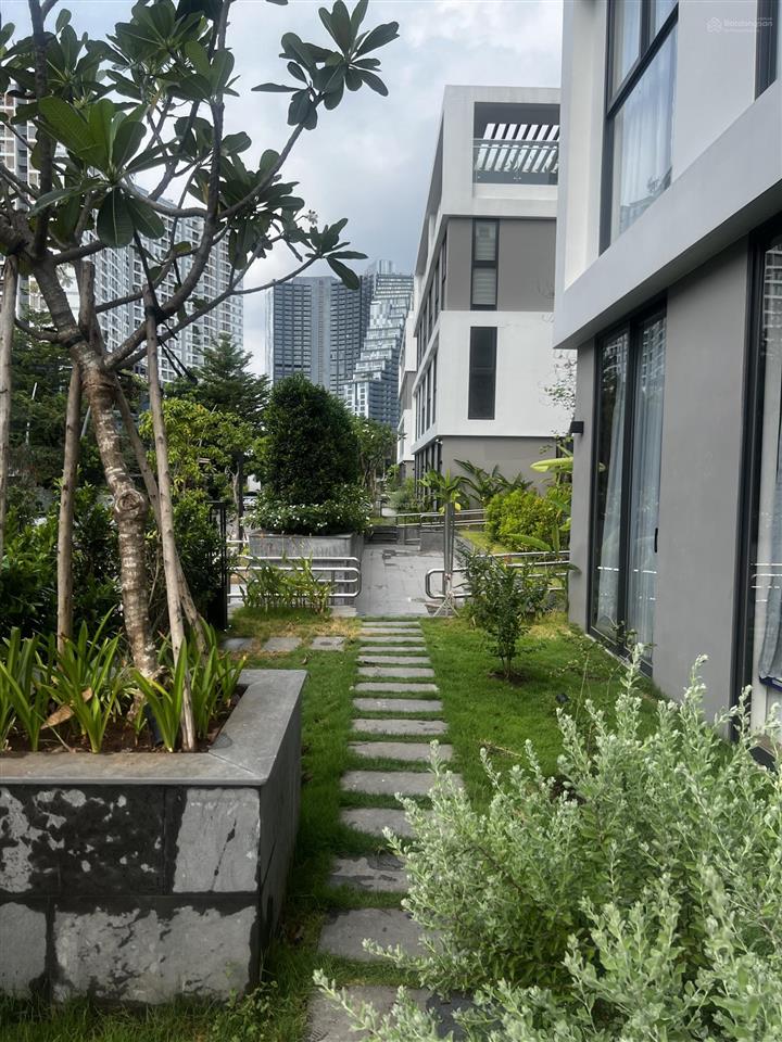 Tôi cần cho thuê căn hộ panomax river villas đã hoàn thiện full nội thất