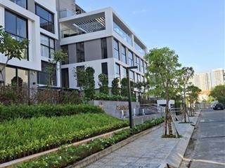 Tôi cần cho thuê căn hộ panomax river villas thấp tầng, full nội thất, thang máy tận cửa