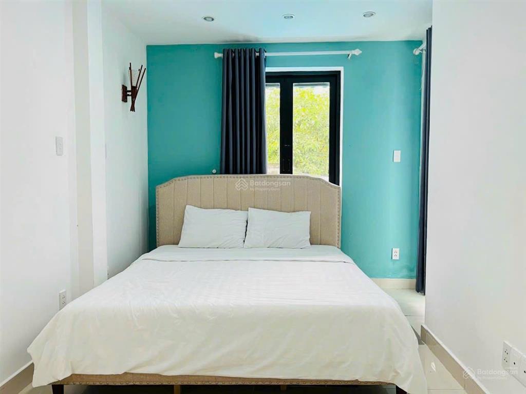 Cho thuê biệt thự lđh ,nhà bè.giáp quận 7.có hồ bơi,sân vườn,5pn.giá40tr/tháng.0909 460 *** đức