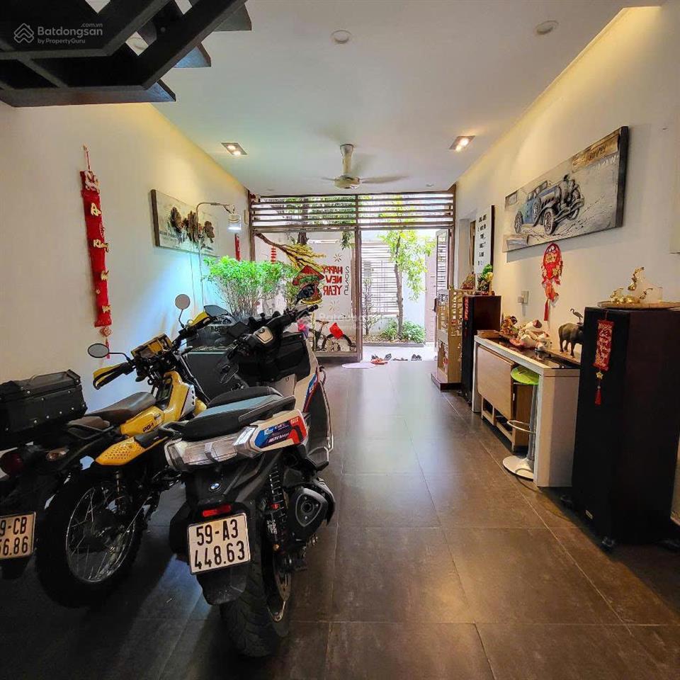 Biệt thự hẻm 793 trần xuân soạn p. tân hưng q.7, dt 7.4x27m, 173m2, 2l, giá chính chủ 26ty