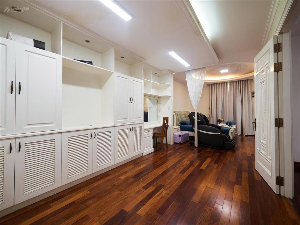 Biệt thự sài gòn pearl dt 7x21m, hầm, 3l, full nội thất, gía 85ty tlcc