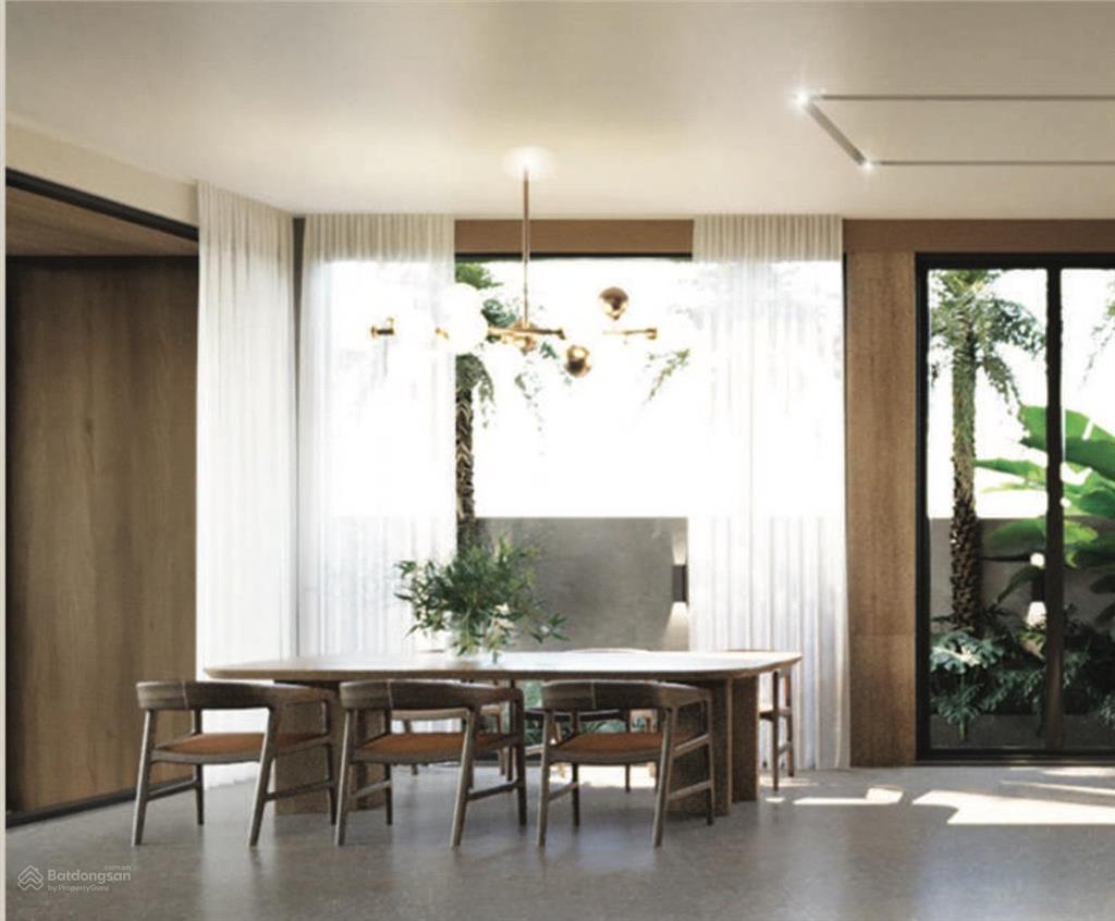 Biệt thự mới, đẹp nội thất cao cấp hiện đại, sadeco ven sông, dt12x18m, hầm, 2l,63ty