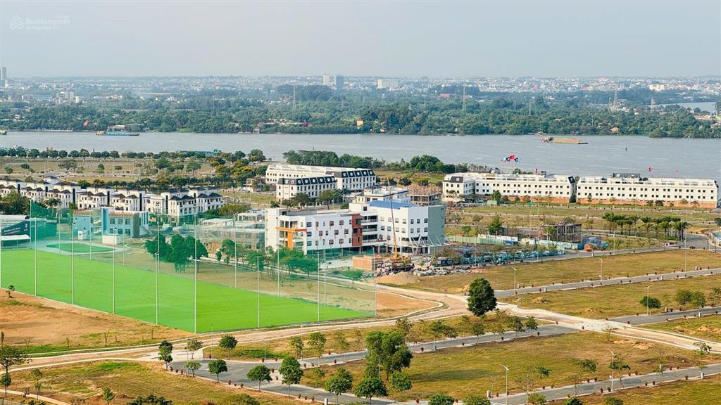 Sở hữu nhà phố view suối đẳng cấp tại đảo kim quy mặt tiền đường đôi siêu đẹp