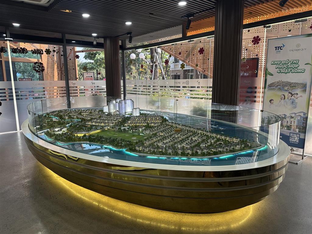 Sở hữu nhà phố view suối đẳng cấp tại đảo kim quy mặt tiền đường đôi siêu đẹp