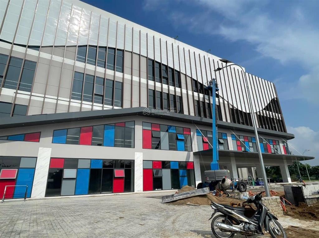 Sở hữu nhà phố view suối đẳng cấp tại đảo kim quy mặt tiền đường đôi siêu đẹp