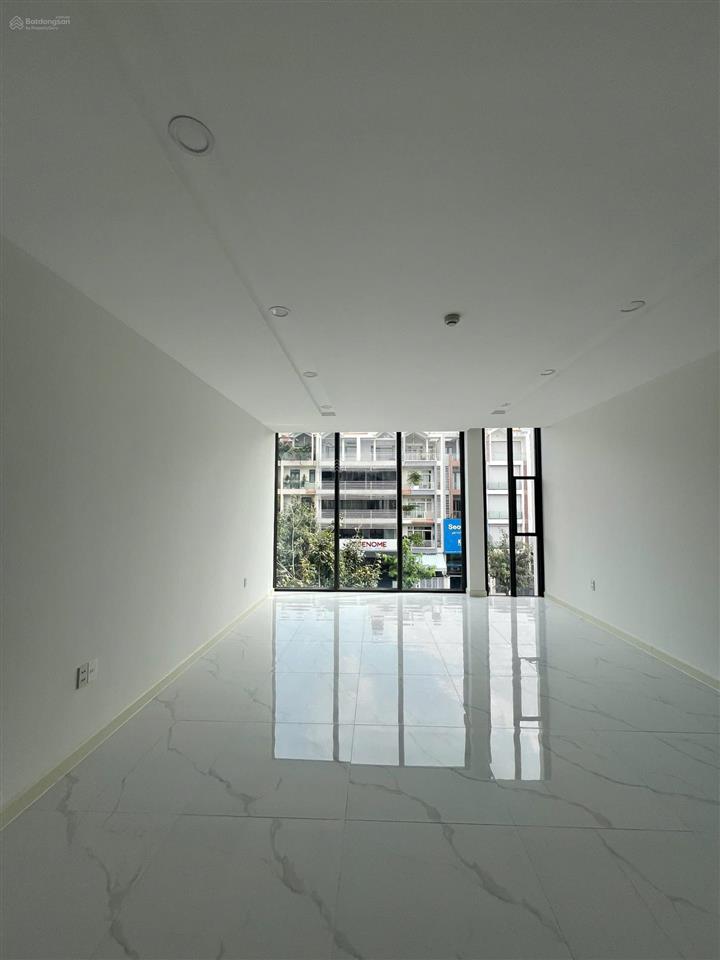 Cho thuê nhà nguyên căn kdc him lam p tân hưng dt5x20m2 giá 80tr/tháng có thang máy  0911 775 ***