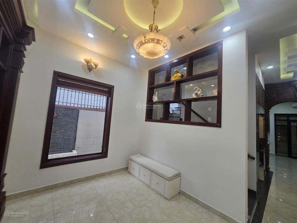 Bán căn bt kdc him lam p tân hưng dt10x20m full nội thất giá 62 tỷ có thang máy  0911 775 ***