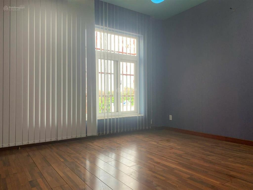 Cho thuê nguyên căn kdc him lam p tân hưng tp hcm, dt 150m giá 60tr/tháng vị trí đẹp