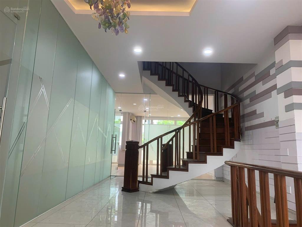 Cho thuê nguyên căn kdc him lam p tân hưng tp hcm, dt 150m giá 60tr/tháng vị trí đẹp