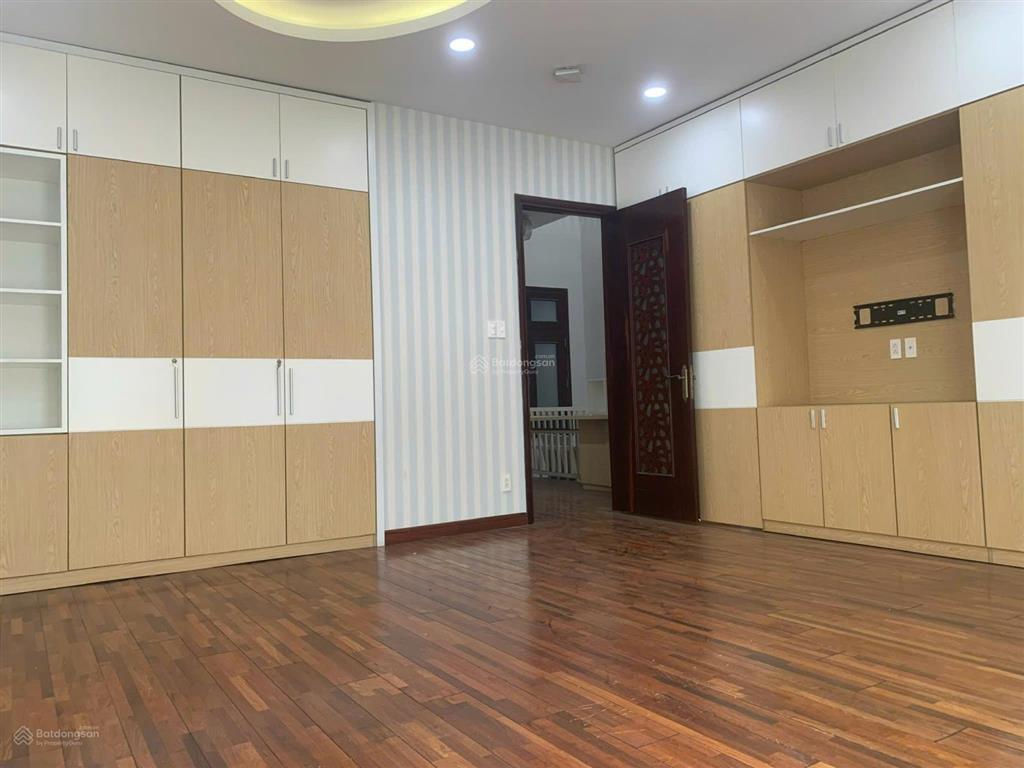 Cho thuê nguyên căn kdc him lam p tân hưng tp hcm, dt 150m giá 60tr/tháng vị trí đẹp