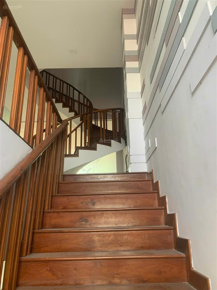 Cho thuê nguyên căn kdc him lam p tân hưng tp hcm, dt 150m giá 60tr/tháng vị trí đẹp