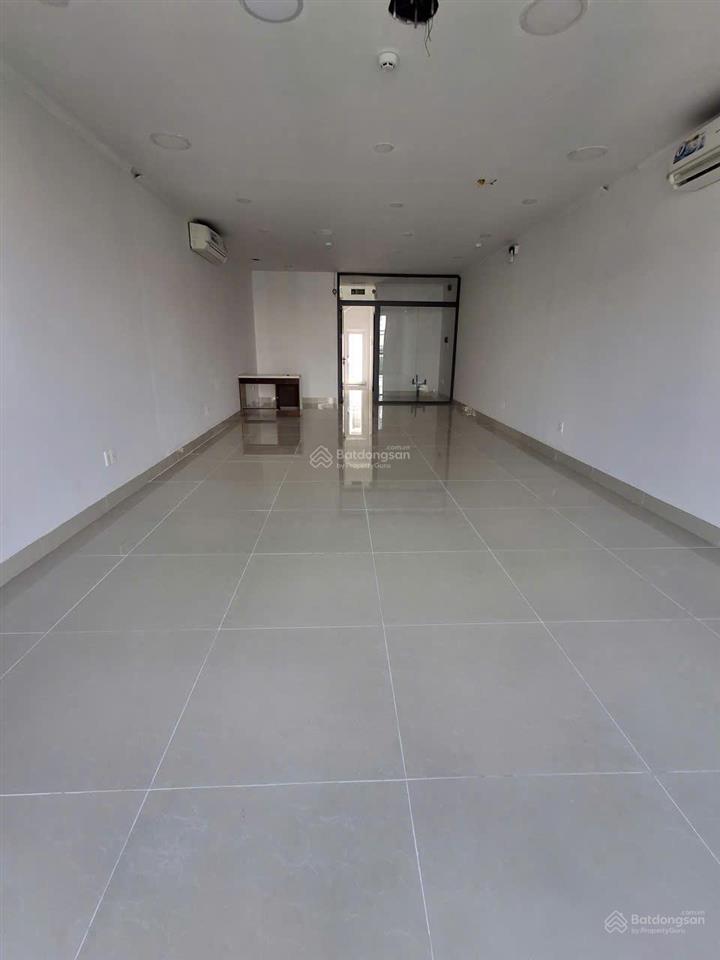 Cho thuê nguyên căn đường hoàng trọng mậu dt 5x20m giá thuê 75tr/tháng  0911 775 ***