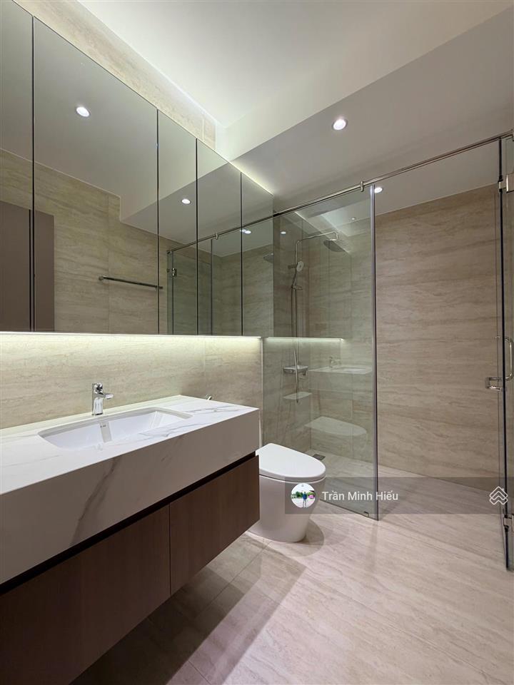Bán nhà đẹp mới xây full nội thất cao cấp sát bên trường đinh thiện lý