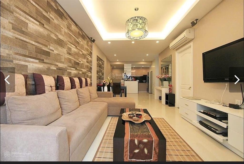 Bán căn góc sky garden 3. dt 74m2 thiết kế 2 phòng  2wc rất thoáng nội thất đầy đủ  giá 6.150 tỷ