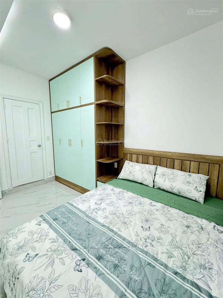 Bán căn hộ đẹp tại sky garden 2. dt 71m2 nhà đẹp 2 phòng2wc đang cho thuê 19 triệu. giá 5.650 tỷ
