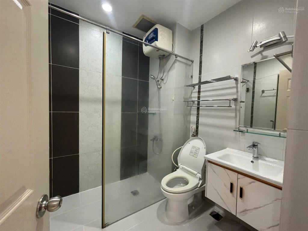 Bán nhanh căn hộ sky garden 3. dt 56m2 lầu cao  1 phòng  1 wc  nội thất đầy đủ  giá bán 4.3 tỷ