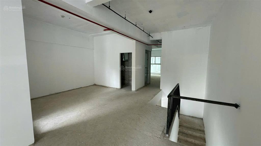 Cho thuê shop scenic valley 2. dt 200m2 vị trí đẹp thuận lợi kinh doanh. giá thuê 67 triệu/tháng
