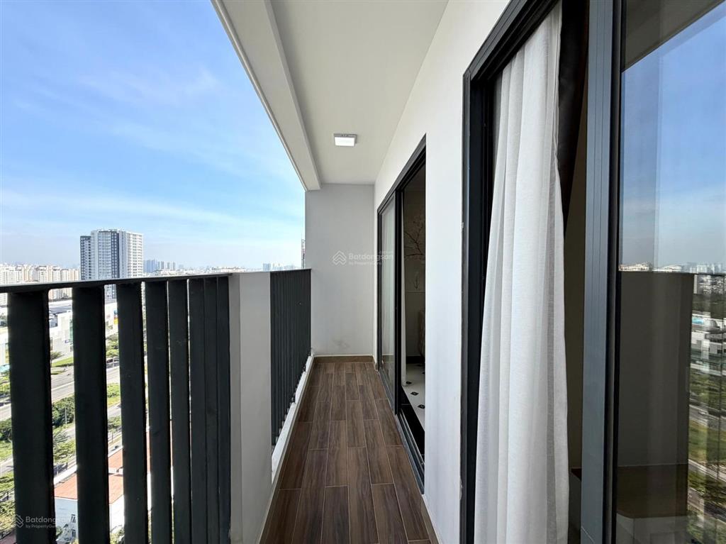 Chuyển nhượng căn 2pn 74m2 lavida plus, style tân cổ điển xuất sắc, nhà mới 100%.  xem nhà ngay