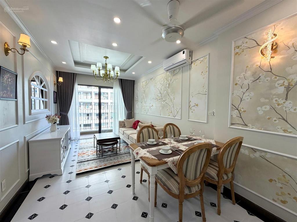 Chuyển nhượng căn 2pn 74m2 lavida plus, style tân cổ điển xuất sắc, nhà mới 100%.  xem nhà ngay