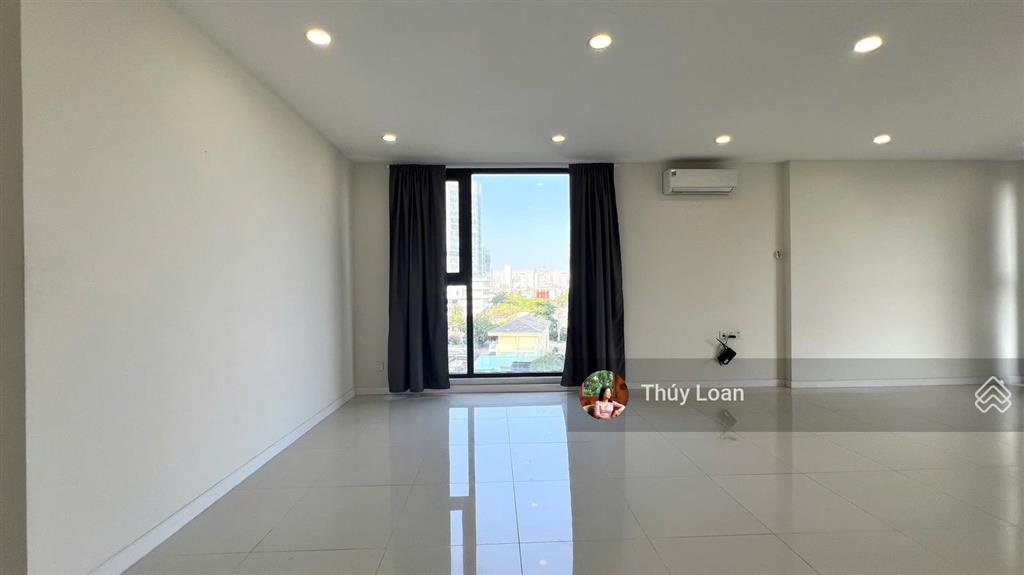 Cần cho thuê căn officetel 55m2 view sông dự án lavida q7 đối diện sc vivo city, giá 11tr