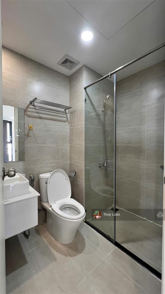 Cần cho thuê căn officetel 55m2 view sông dự án lavida q7 đối diện sc vivo city, giá 11tr