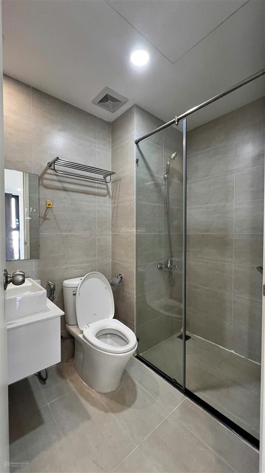 Chuyển nhượng căn hộ 55m2 giá 3.7 tỷ all in dự án lavida plus, view đẹp.  xem nhà thực tế