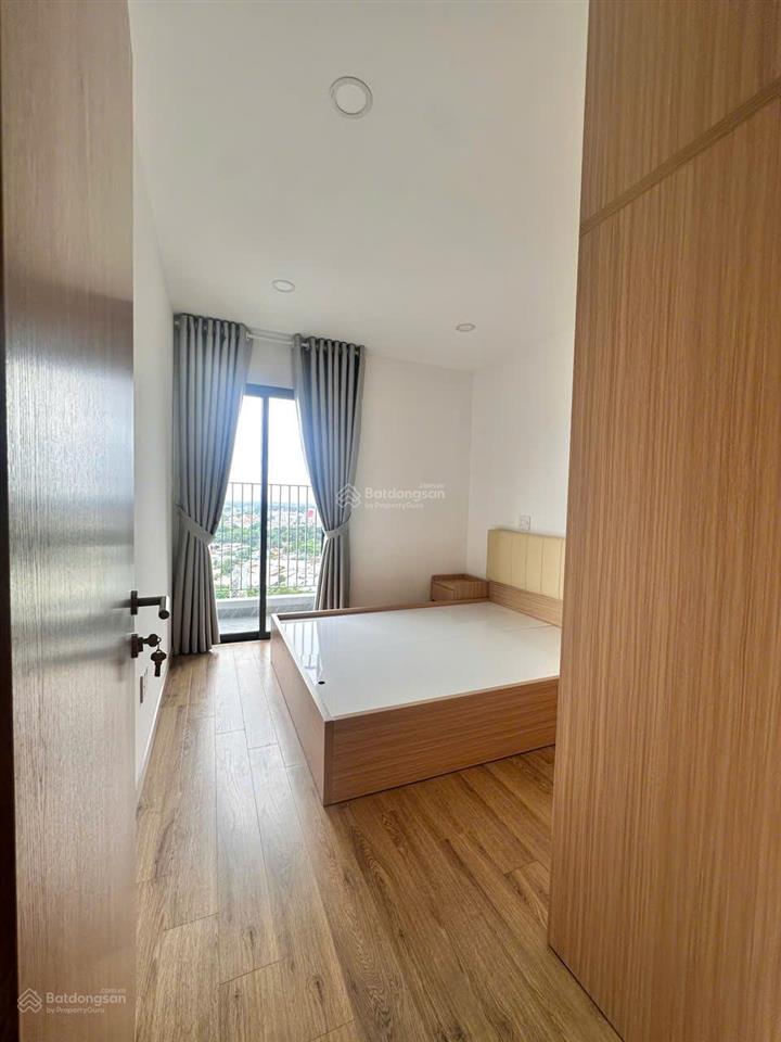 2pn 80m2 lavida plus đầy đủ nội thất cần cho thuê giá 15tr.  xem nhà 0906 385 ***