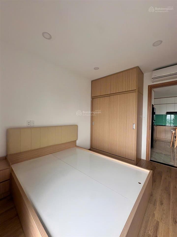 2pn 80m2 lavida plus đầy đủ nội thất cần cho thuê giá 15tr.  xem nhà 0906 385 ***