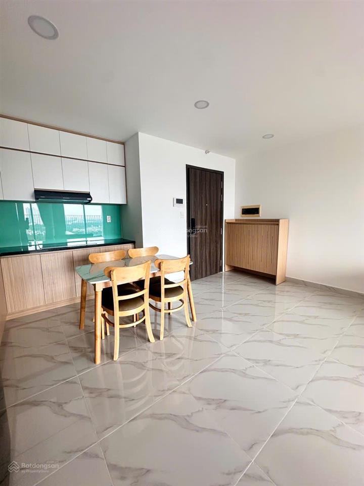 2pn 80m2 lavida plus đầy đủ nội thất cần cho thuê giá 15tr.  xem nhà 0906 385 ***