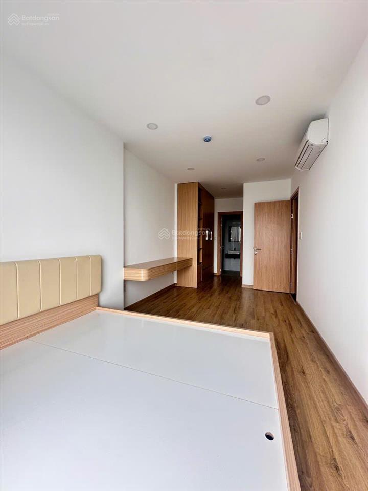 2pn 80m2 lavida plus đầy đủ nội thất cần cho thuê giá 15tr.  xem nhà 0906 385 ***