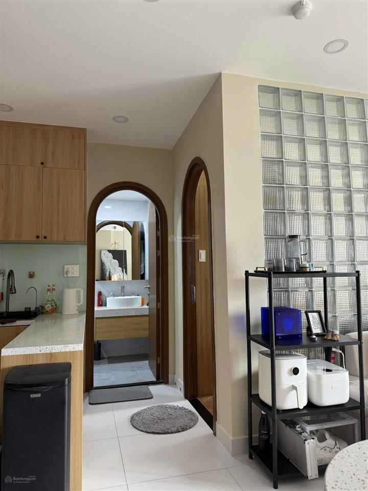 Chuyển nhượng 1pn lavida plus 55m2 giá 4tỷ all in. giao đầy đủ nội thất, tầng cao, view đẹp