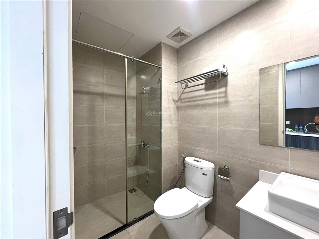 Officetel lavida plus cần cho thuê 38m2 giá 12tr, đầy đủ nội thất thiết kế đẹp, nhận nhà ở ngay