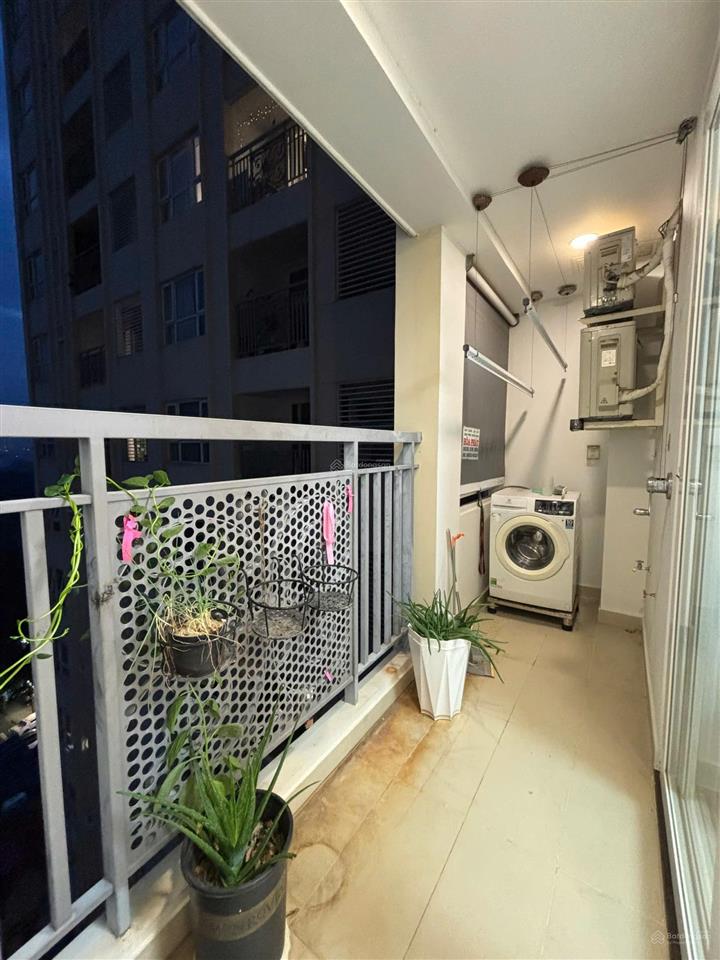 Cần cho thuê căn hộ 1pn 50m2 dự án sài gòn mia khu trung sơn, gần đh rmit.  0906 385 ***