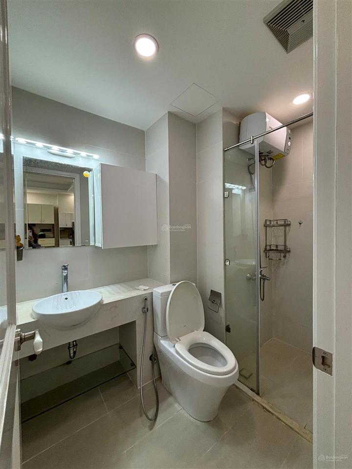 Cần cho thuê căn hộ 1pn 50m2 dự án sài gòn mia khu trung sơn, gần đh rmit.  0906 385 ***