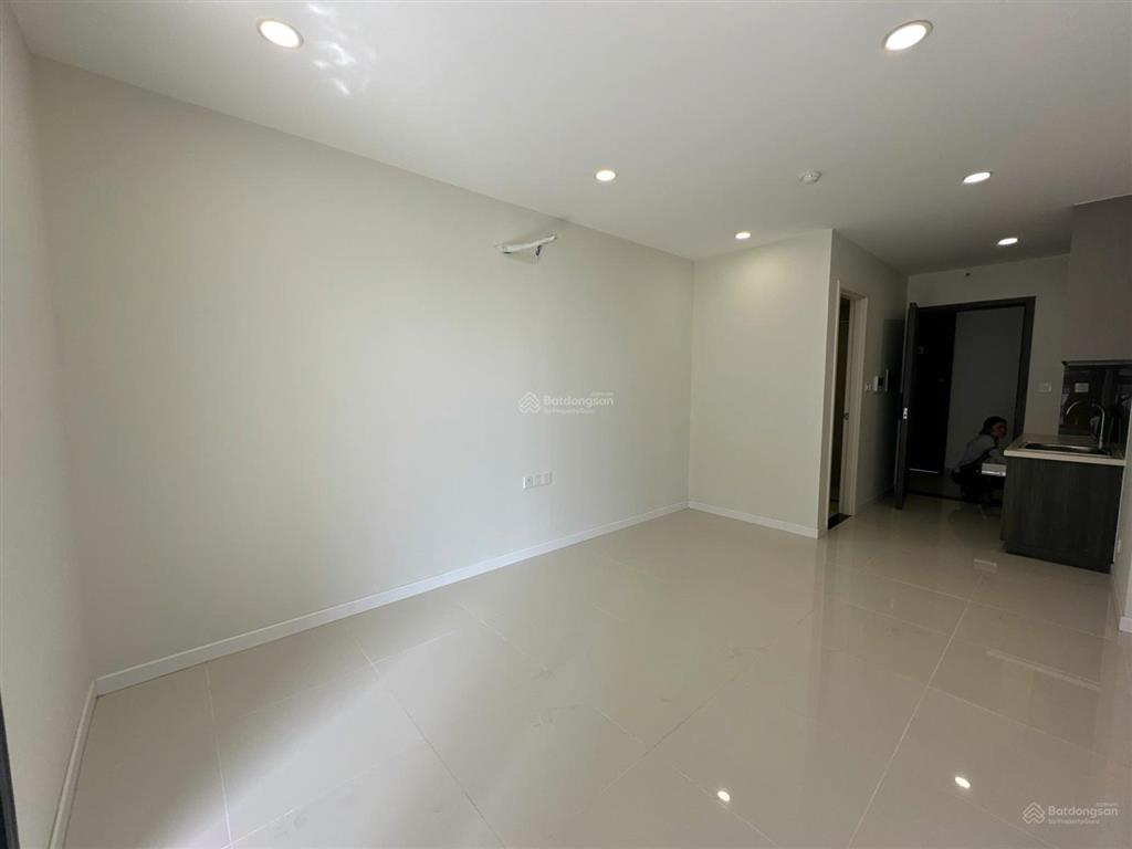 Officetel lavida chuyển nhượng 28m2 giá chỉ 2tỷ thương lượng.  xem nhà thực tế ngay 0906 385 ***