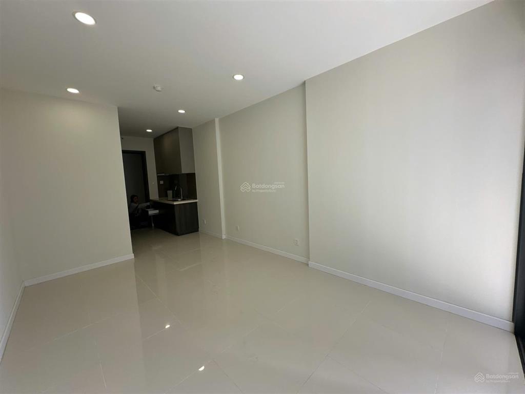 Officetel lavida chuyển nhượng 28m2 giá chỉ 2tỷ thương lượng.  xem nhà thực tế ngay 0906 385 ***