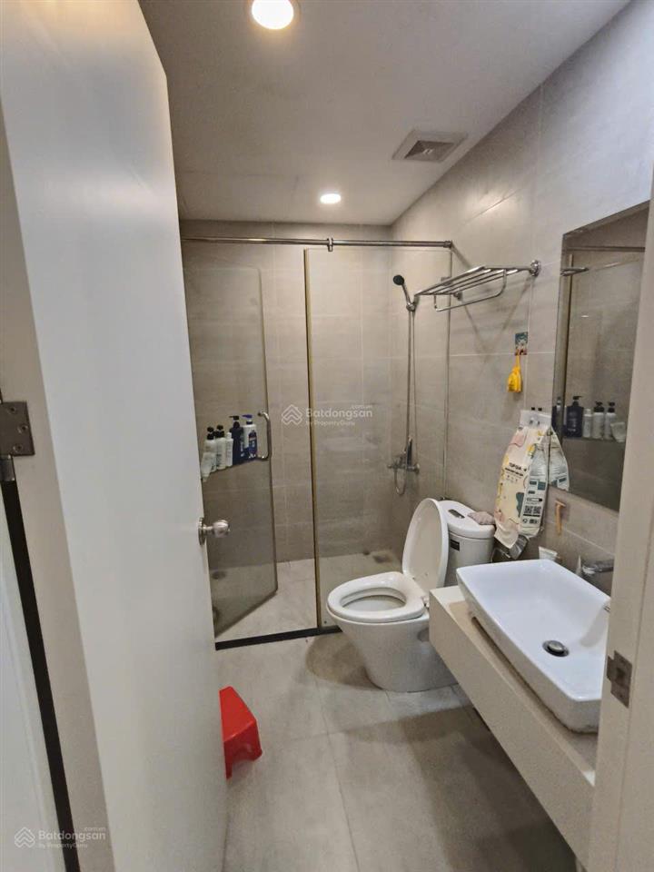Cần bán căn 2pn dự án central premium giai việt (q8 cũ).  xem nhà thực tế 0906 385 ***