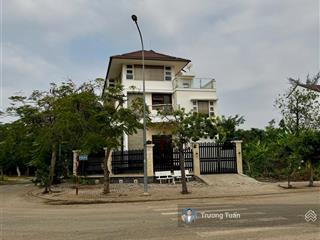 Duy nhất đất biệt thự đơn lập 345m2 view rạch tự nhiên giá 17 tỷ ( 49,3tr/m2) .  tuấn 0939 386 ***