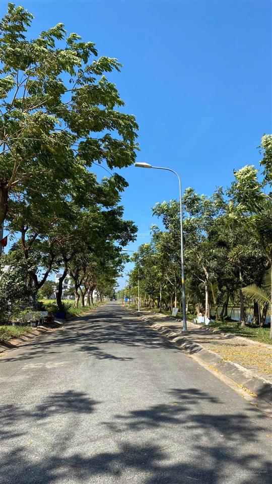 Nền nhà phố view rạch sông cực đẹp 6x24 144m2 giá bán nhanh 52 triệu/m2  tuấn 0939 386 ***