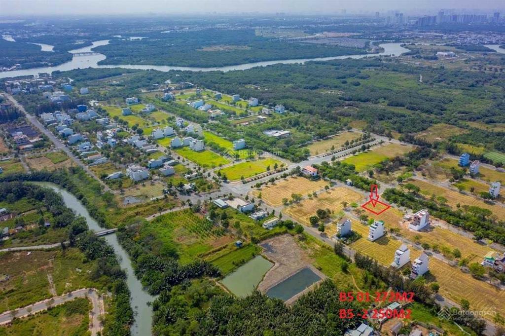 Nền nhà phố view rạch sông cực đẹp 6x24 144m2 giá bán nhanh 52 triệu/m2  tuấn 0939 386 ***