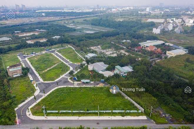 Khách kẹt tiền bán hòa vốn lô 100m2 view công viên chỉ 4 tỷ.  tuấn 0939 386 ***