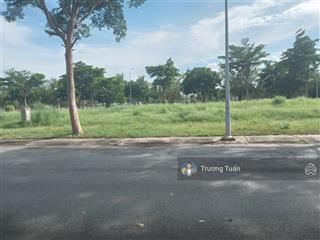 Lô góc đường chính 40m kdc nhơn đức, 7x24m 168m2 giá 12,7 tỷ.  tuấn 0939 386 ***