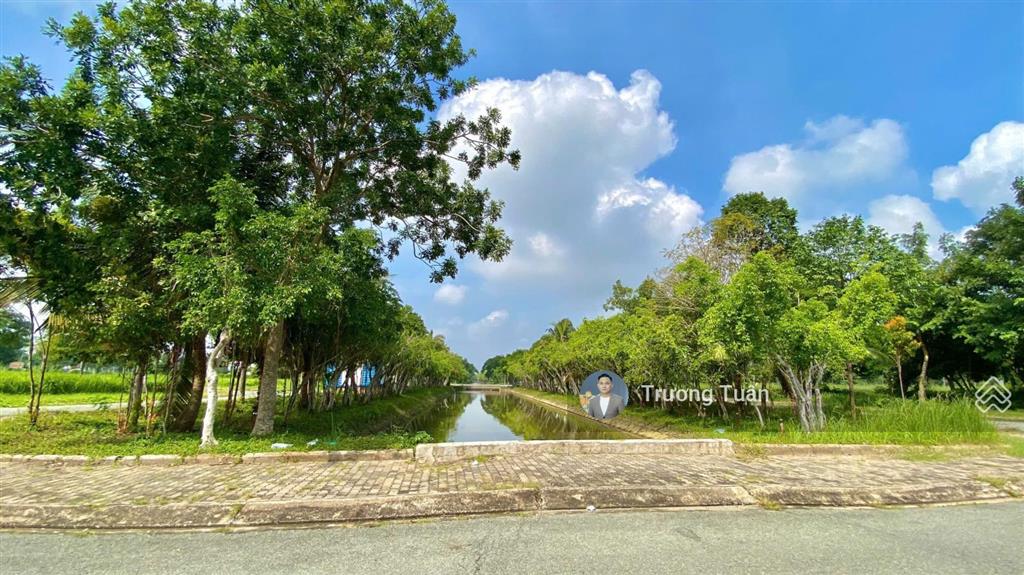 Nền nhà phố rạch sông cực đẹp 6x24 144m2 giá bán nhanh 52 triệu/m2  tuấn 0939 386 ***