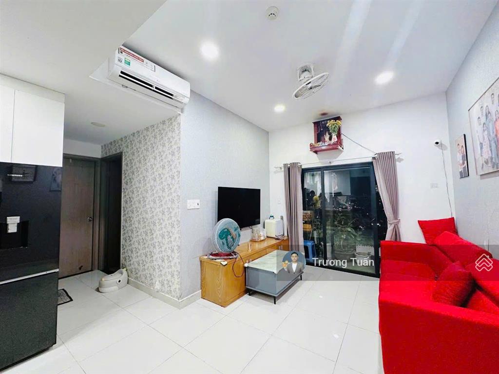 Căn hộ góc hoàng quốc việt  view sân banh thoáng mát, full nội thất