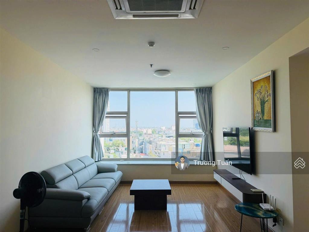 Cho thuê căn hộ la casa q7 tầng thấp, view đẹp thoáng, tiện nghi đầy đủ.  0939 386 ***