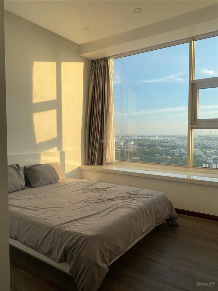 Bán chung cư la casa quận 7 căn 3 ngủ view sông sài gòn. full nội thất ở ngay