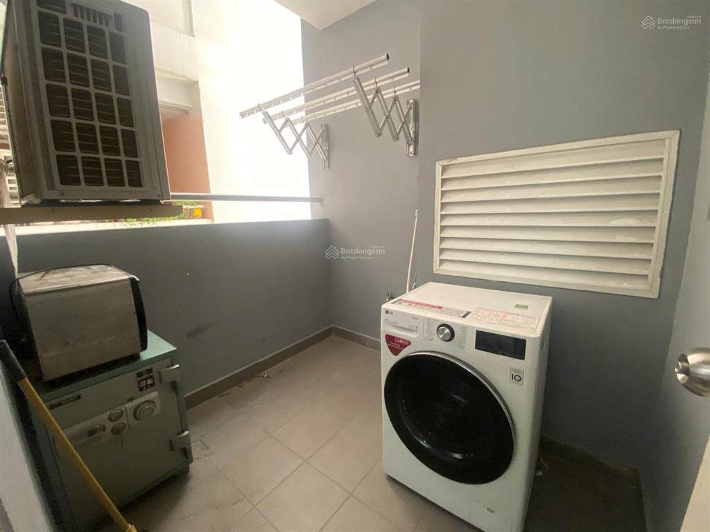 Bán chung cư la casa quận 7 căn 3 ngủ view sông sài gòn. full nội thất ở ngay