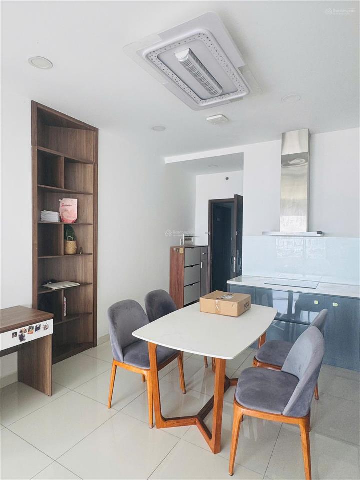 Bán căn hộ tulip tower quận 7 căn 2 ngủ. diện tích 79m2. giá chỉ 3,1tỷ.  0939 386 ***