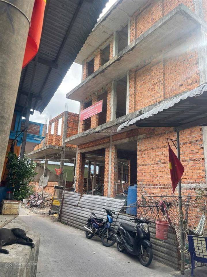 Bán nhà thô 3 tầng view biển nam du sổ đỏ thổ cư, nở hậu đẹp, mặt tiền đường xe chạy!
